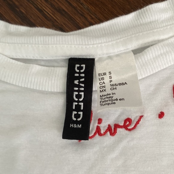 Women’s T-Shirts - Picture 5 of 6